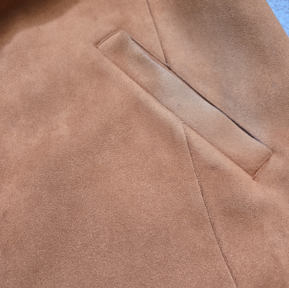Bagatelle Burnt Orange Soft Faux Suede Ooen Front Jacket. Size M - Picture 9 of 14